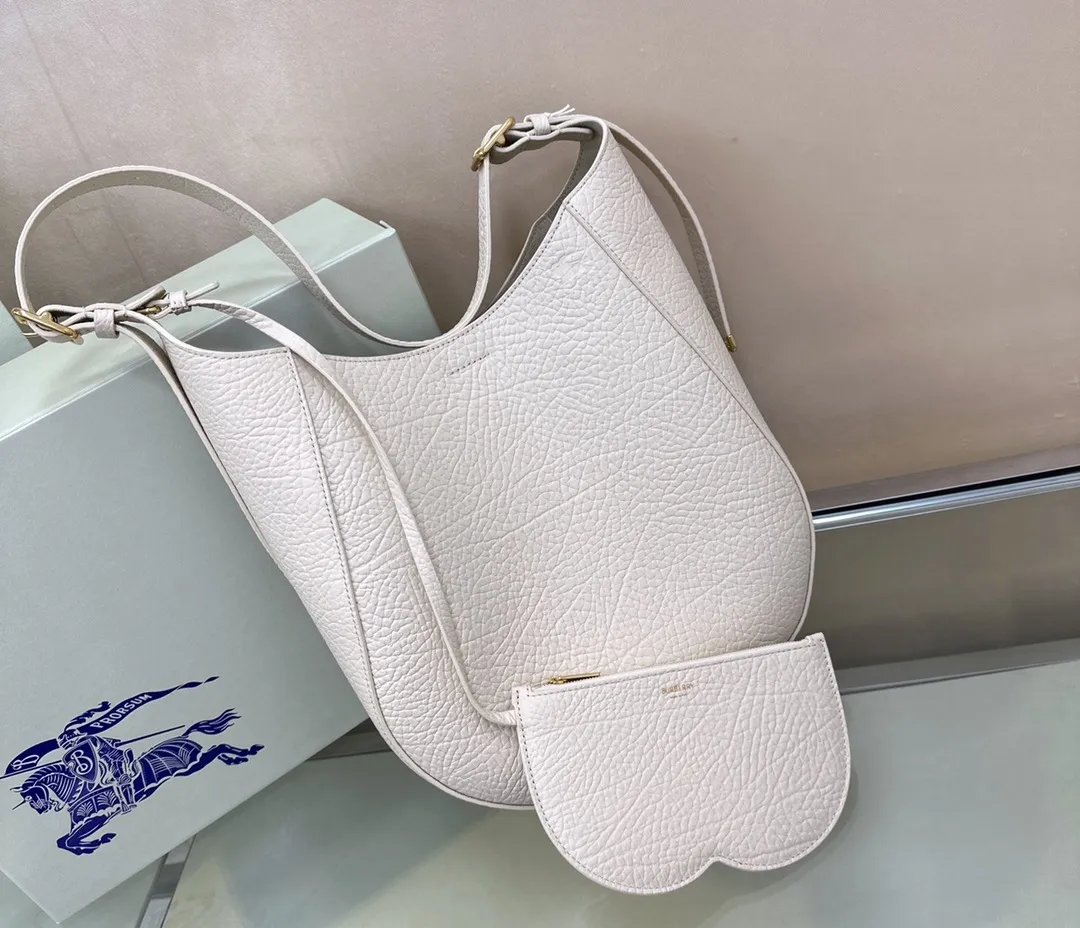 All Categories Official Website "Brand Women's Bags" Women's Bags 💙 Burberry 2025 New Burberry Crossbody Bag