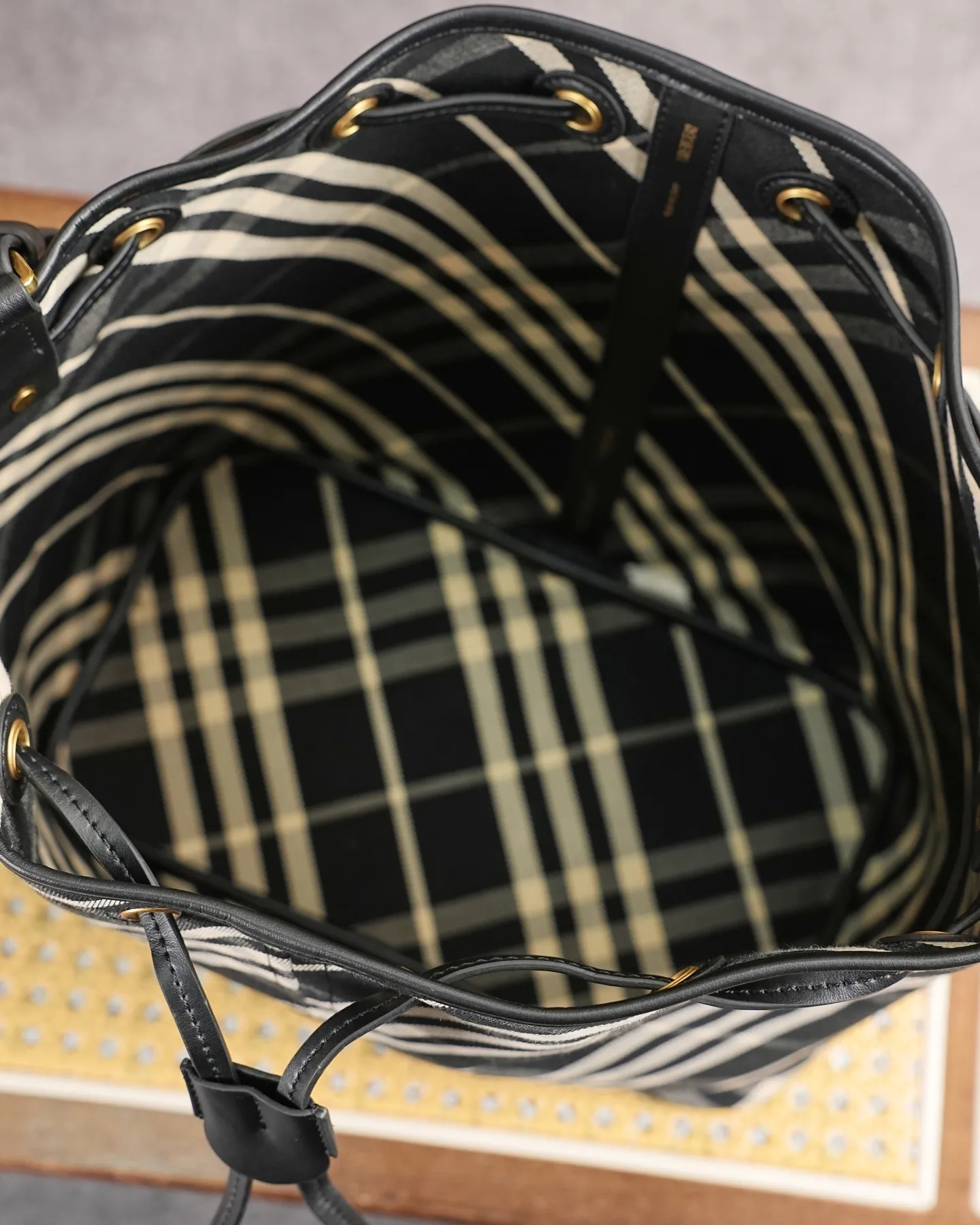 All categories Burberry women's bags (Burberry) Burberry 8386