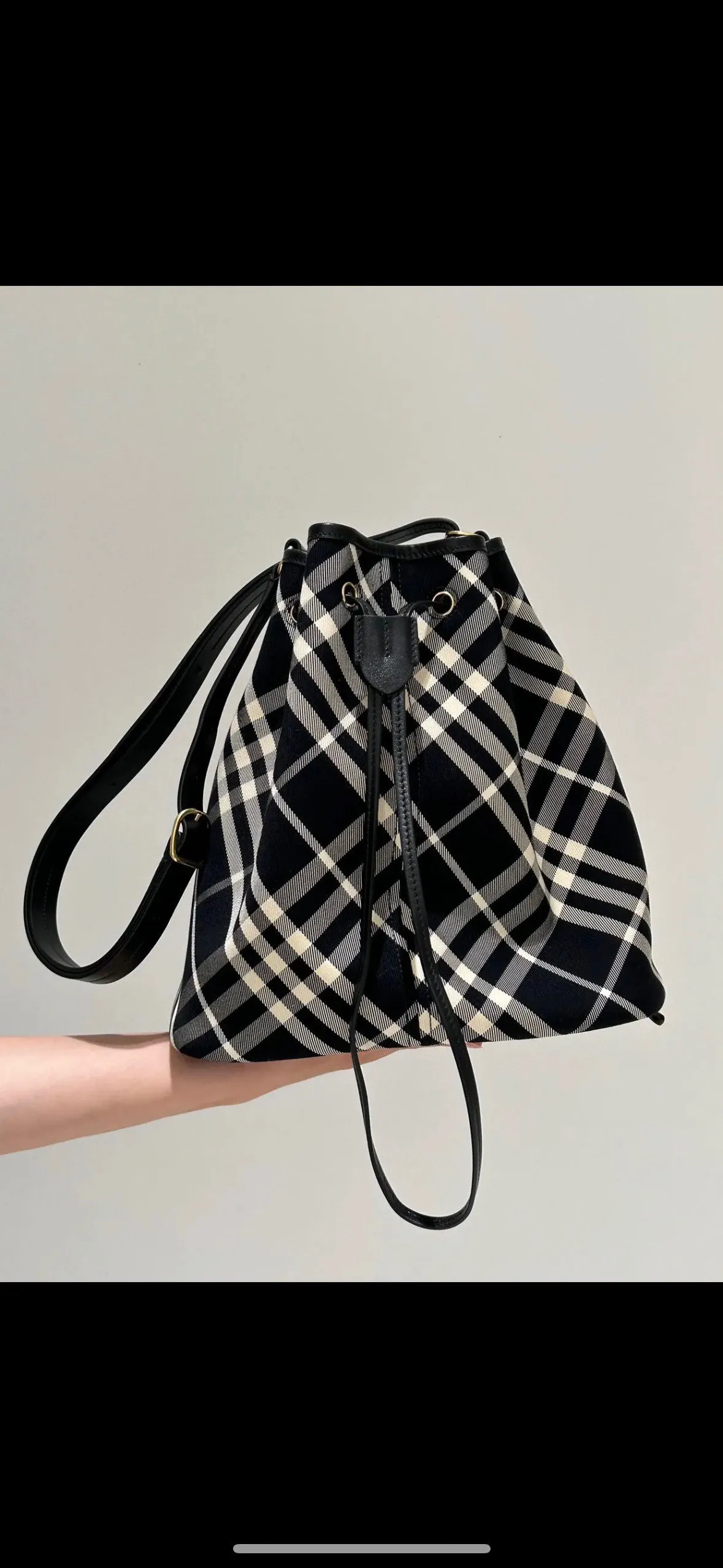 All categories Burberry women's bags (Burberry) Burberry 8386