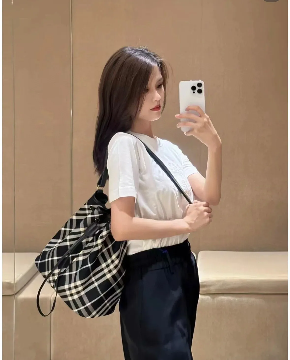 All categories Burberry women's bags (Burberry) Burberry 8386