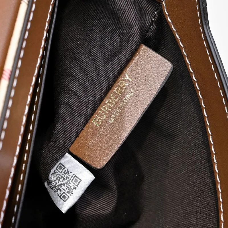 All categories Burberry women's bags (Burberry) Burberry 2517