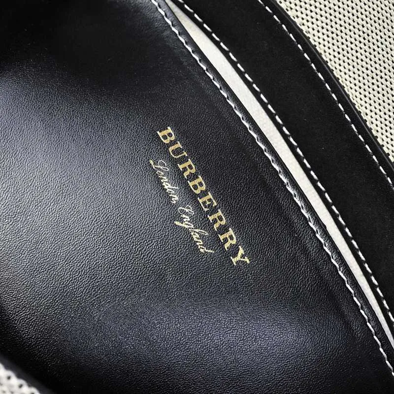 All categories Burberry women's bags (Burberry) Burberry 2517