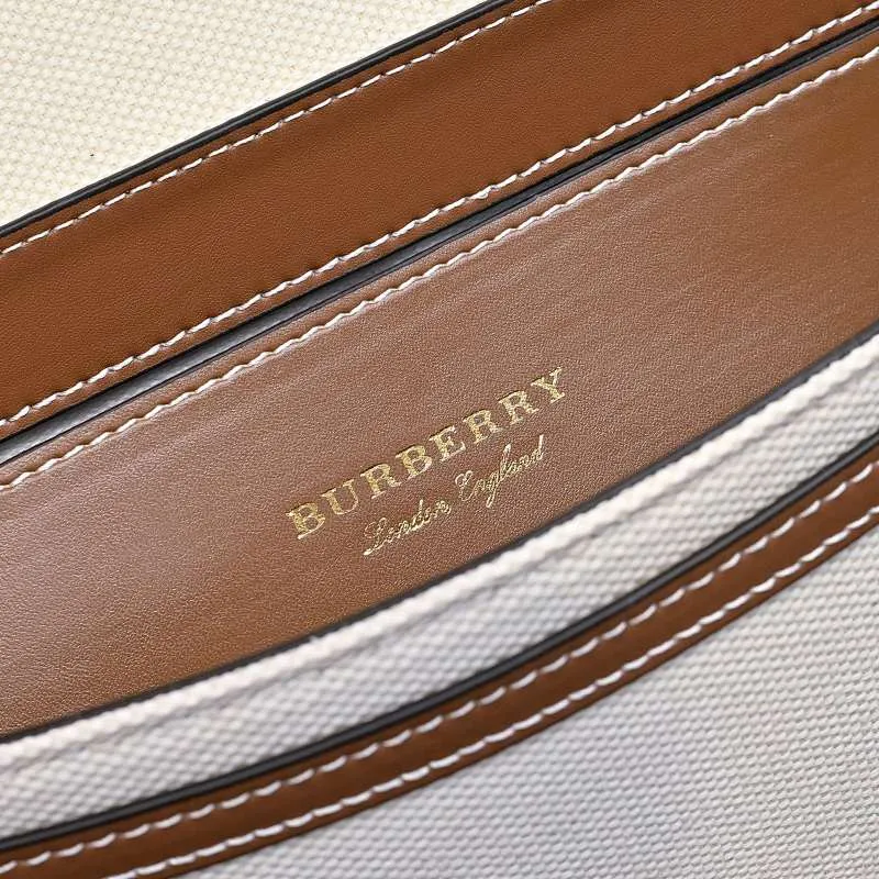 All categories Burberry women's bags (Burberry) Burberry 2517