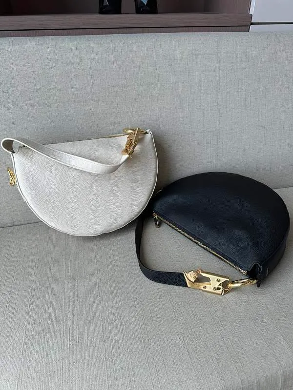 All categories Burberry women's bags (Burberry) Burberry 285