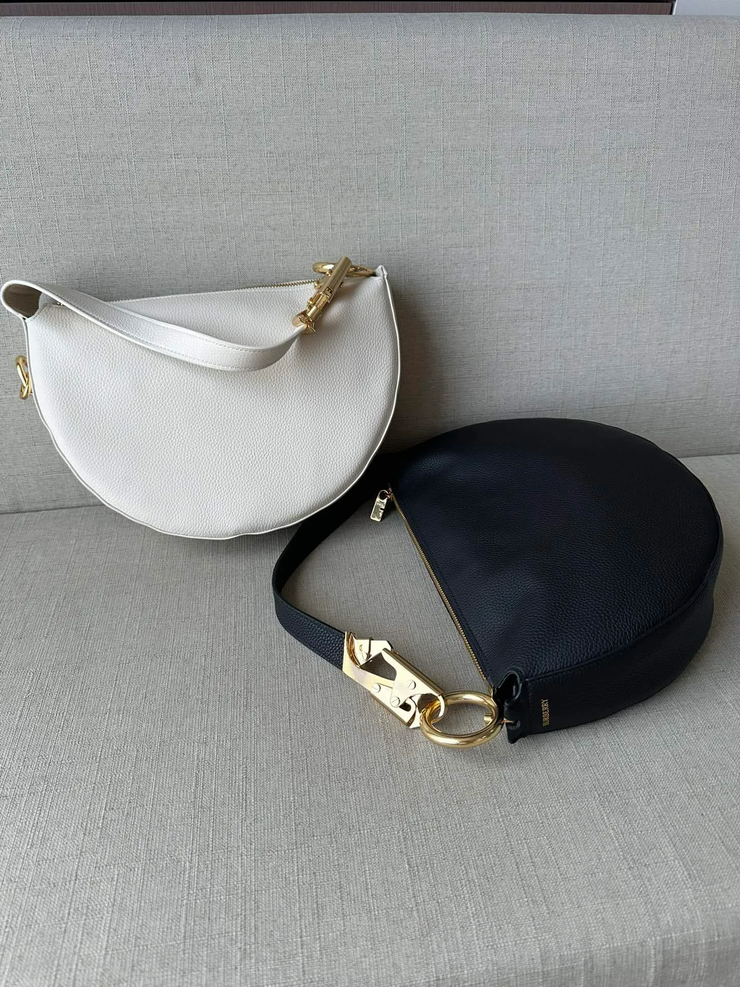 All categories Burberry women's bags (Burberry) Burberry 285