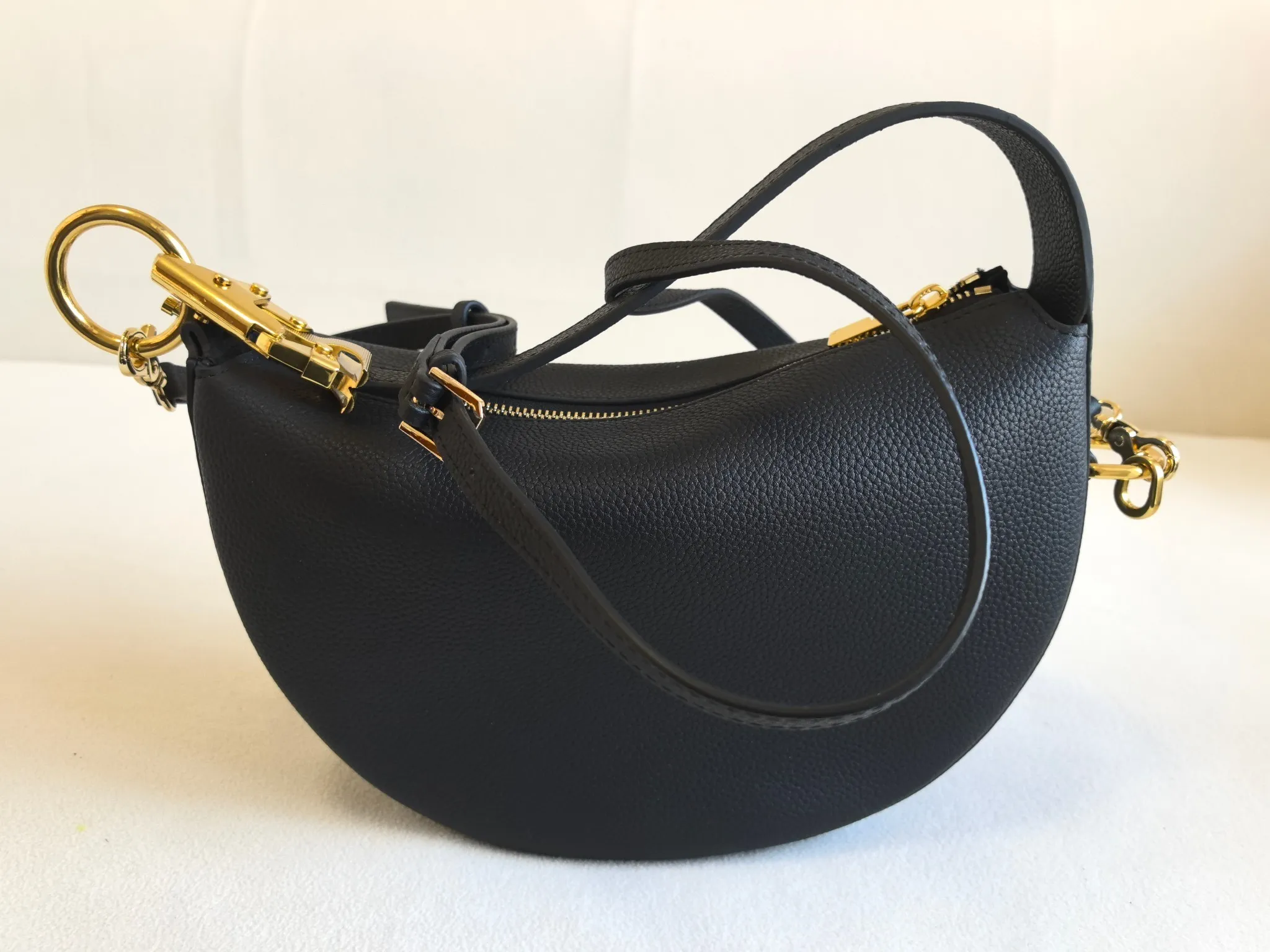 All categories Burberry women's bags (Burberry) Burberry 285