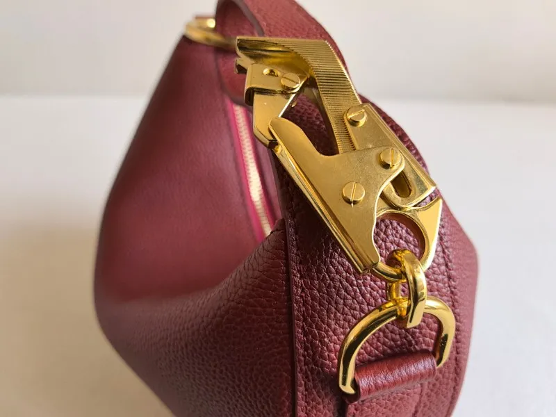 All categories Burberry women's bags (Burberry) Burberry 285