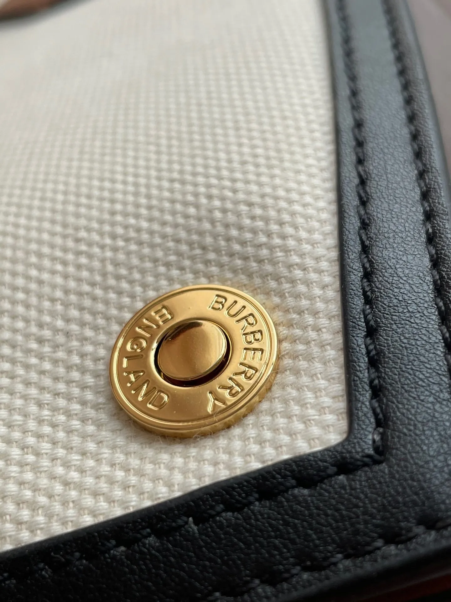 All Categories Official Website "Brand Women's Bags" Women's Bags 💙 Burberry 2025 New Burberry Handbags
