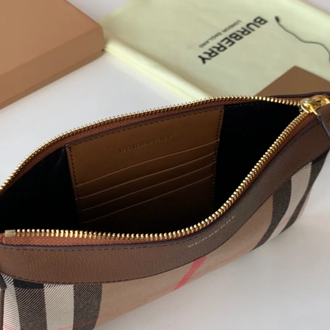 All categories Burberry women's bags (Burberry) Burberry 0771