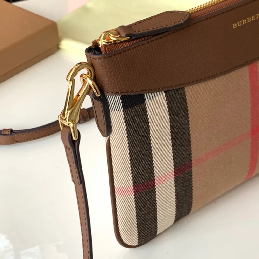 All categories Burberry women's bags (Burberry) Burberry 0771