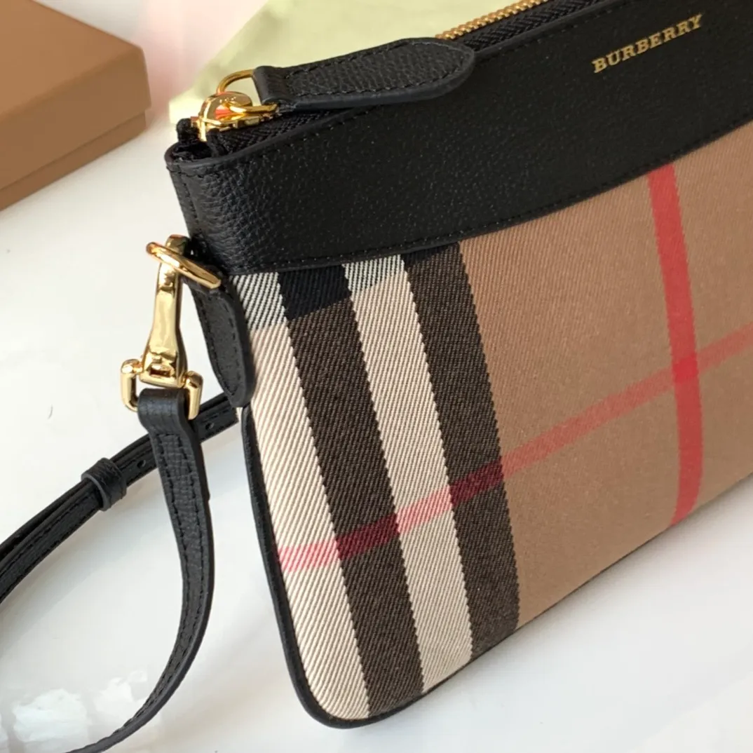 All categories Burberry women's bags (Burberry) Burberry 0771