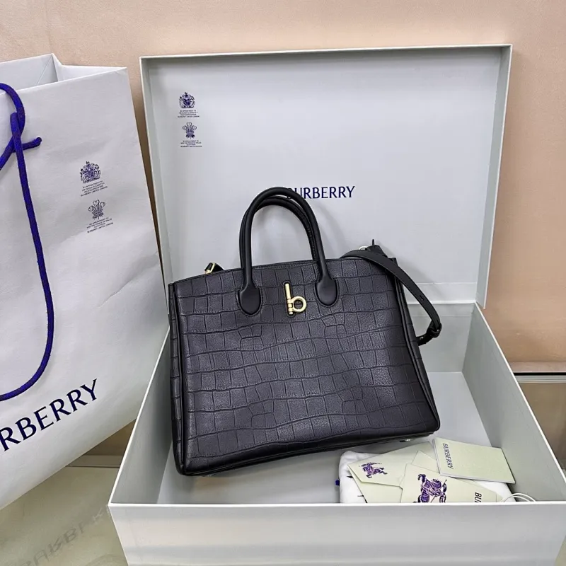 All Categories Burberry Women's Bags (Burberry) Burberry Original Order 4011