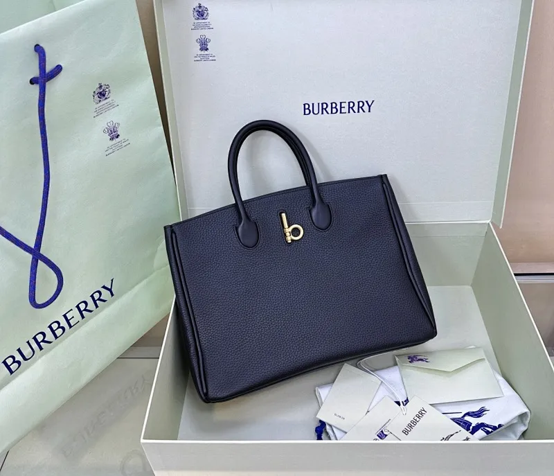 All Categories Burberry Women's Bags (Burberry) Burberry Original Order 4011