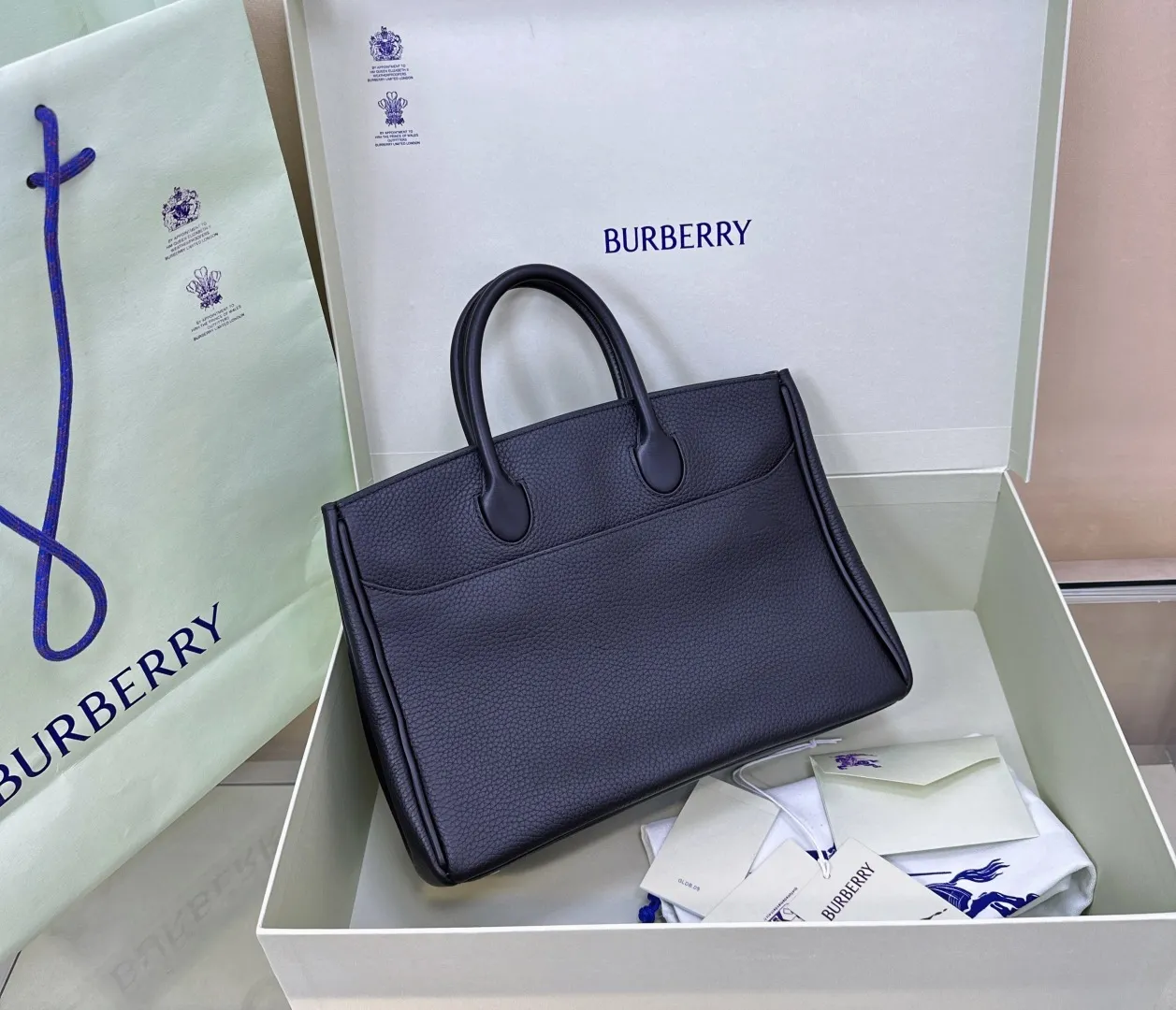 All Categories Burberry Women's Bags (Burberry) Burberry Original Order 4011