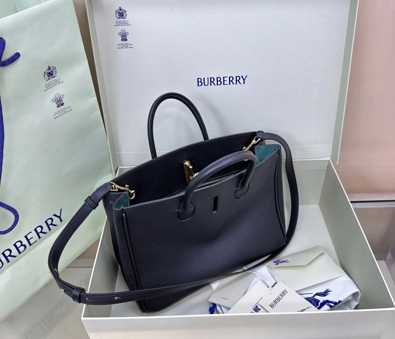 All Categories Burberry Women's Bags (Burberry) Burberry Original Order 4011