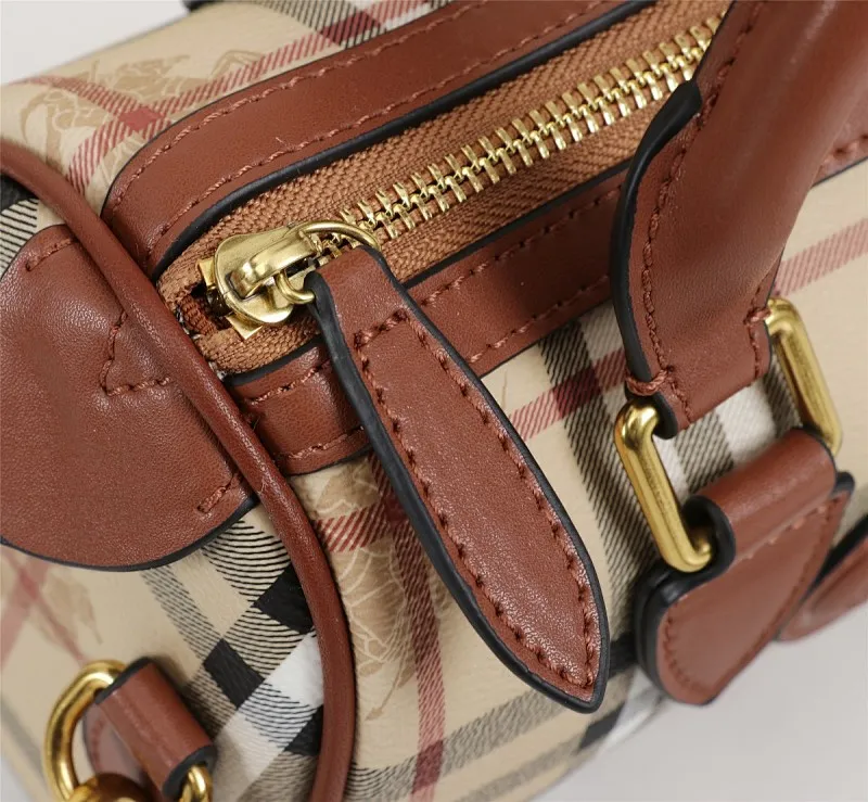 All categories Burberry women's bags (Burberry) Burberry 1218