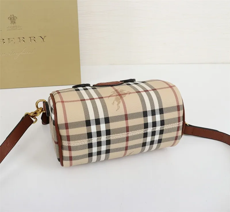 All categories Burberry women's bags (Burberry) Burberry 1218