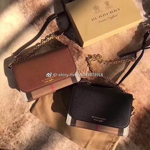 All categories Burberry women's bags (Burberry) Burberry 18696