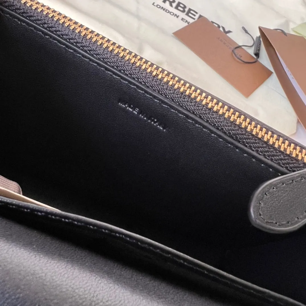 All categories Burberry women's bags (Burberry) Burberry 18696
