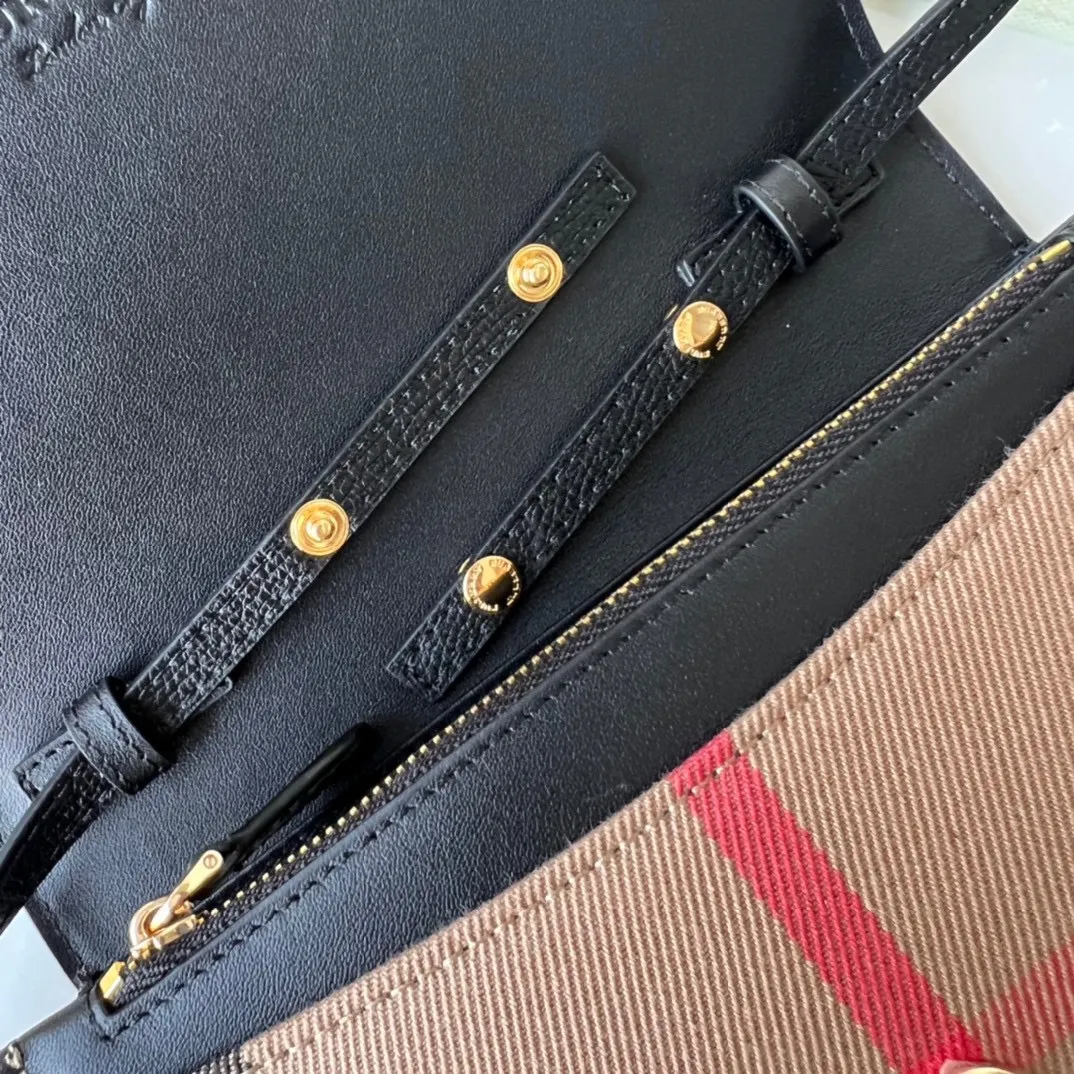 All categories Burberry women's bags (Burberry) Burberry 18696