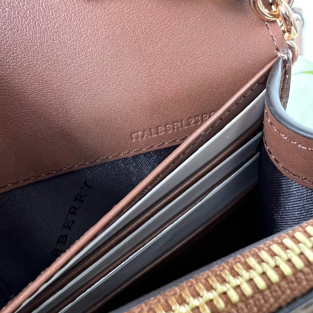 All categories Burberry women's bags (Burberry) Burberry 18696