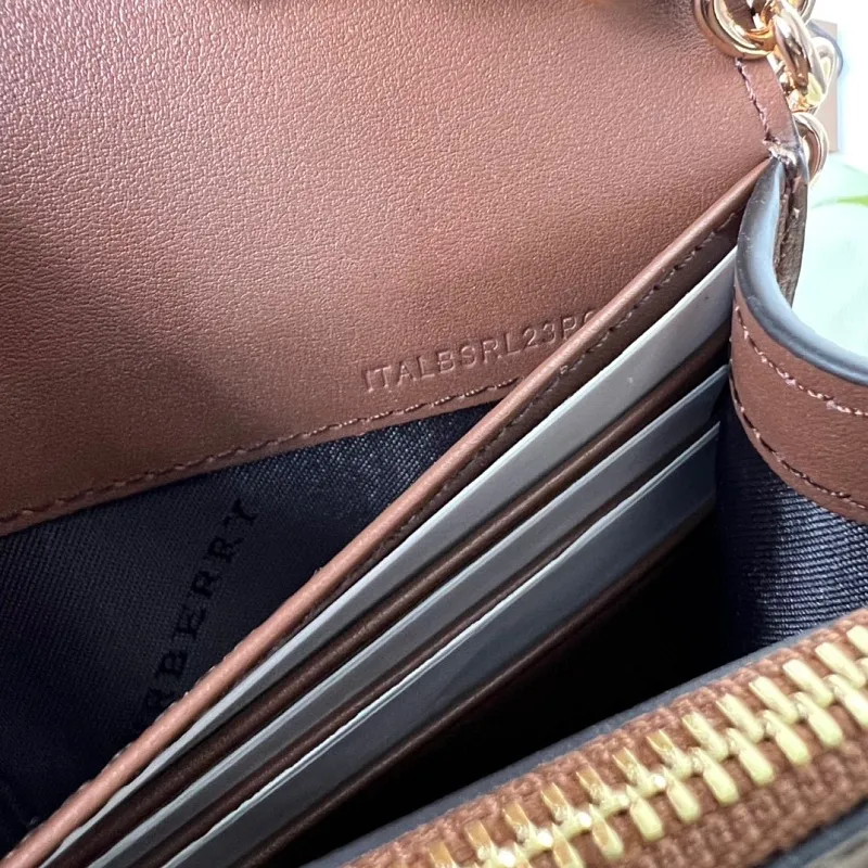 All categories Burberry women's bags (Burberry) Burberry 18696