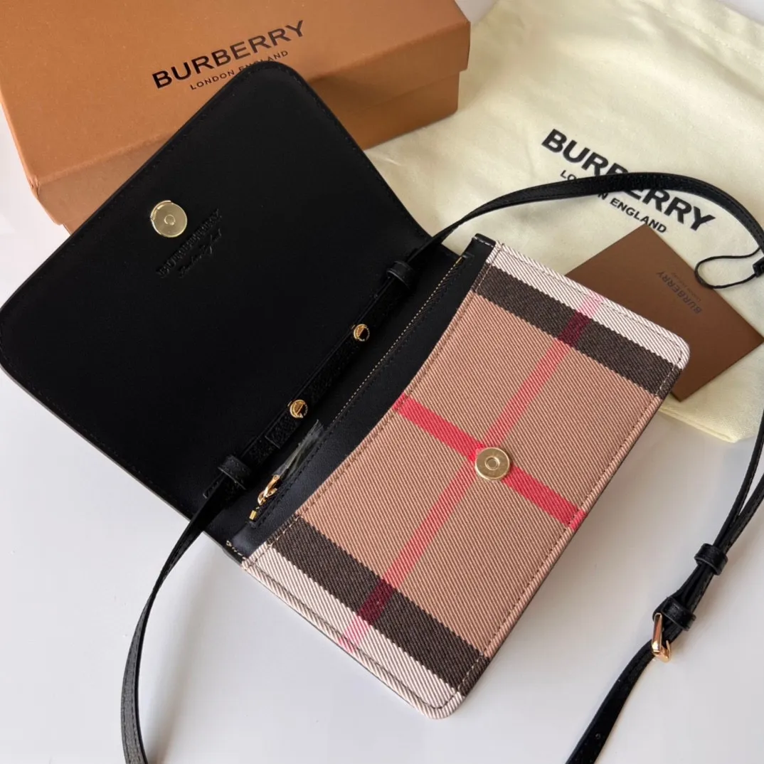 All categories Burberry women's bags (Burberry) Burberry 18696
