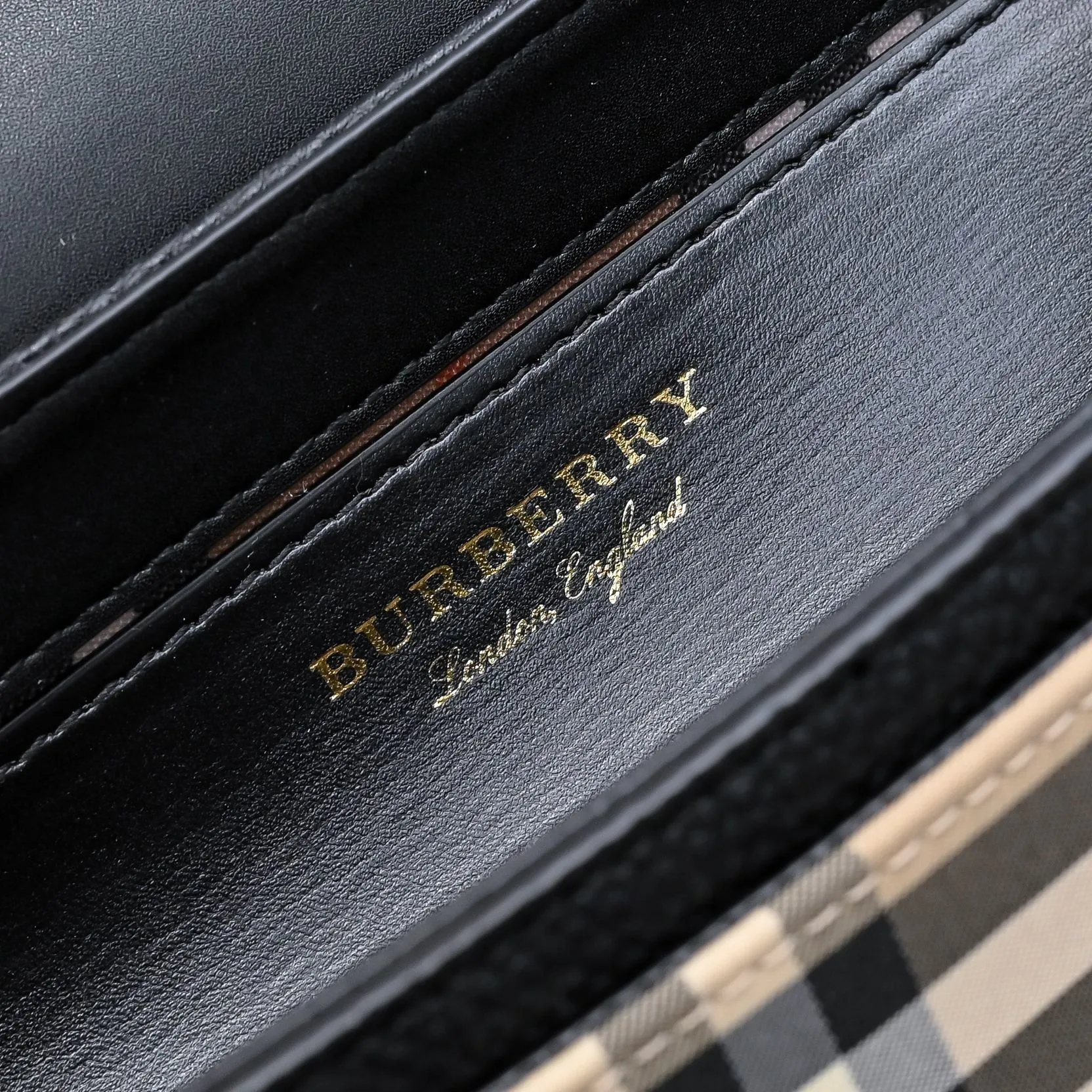 All categories Burberry women's bags (Burberry) Burberry 2527