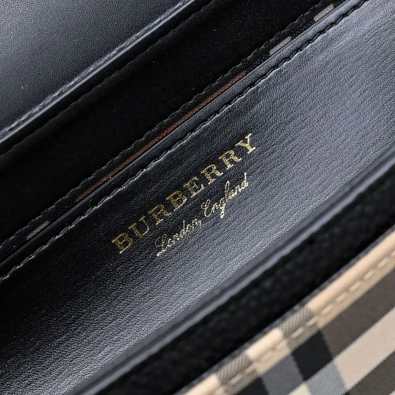 All categories Burberry women's bags (Burberry) Burberry 2527