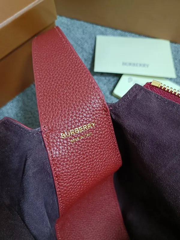 All categories Burberry women's bags (Burberry) Burberry 90112