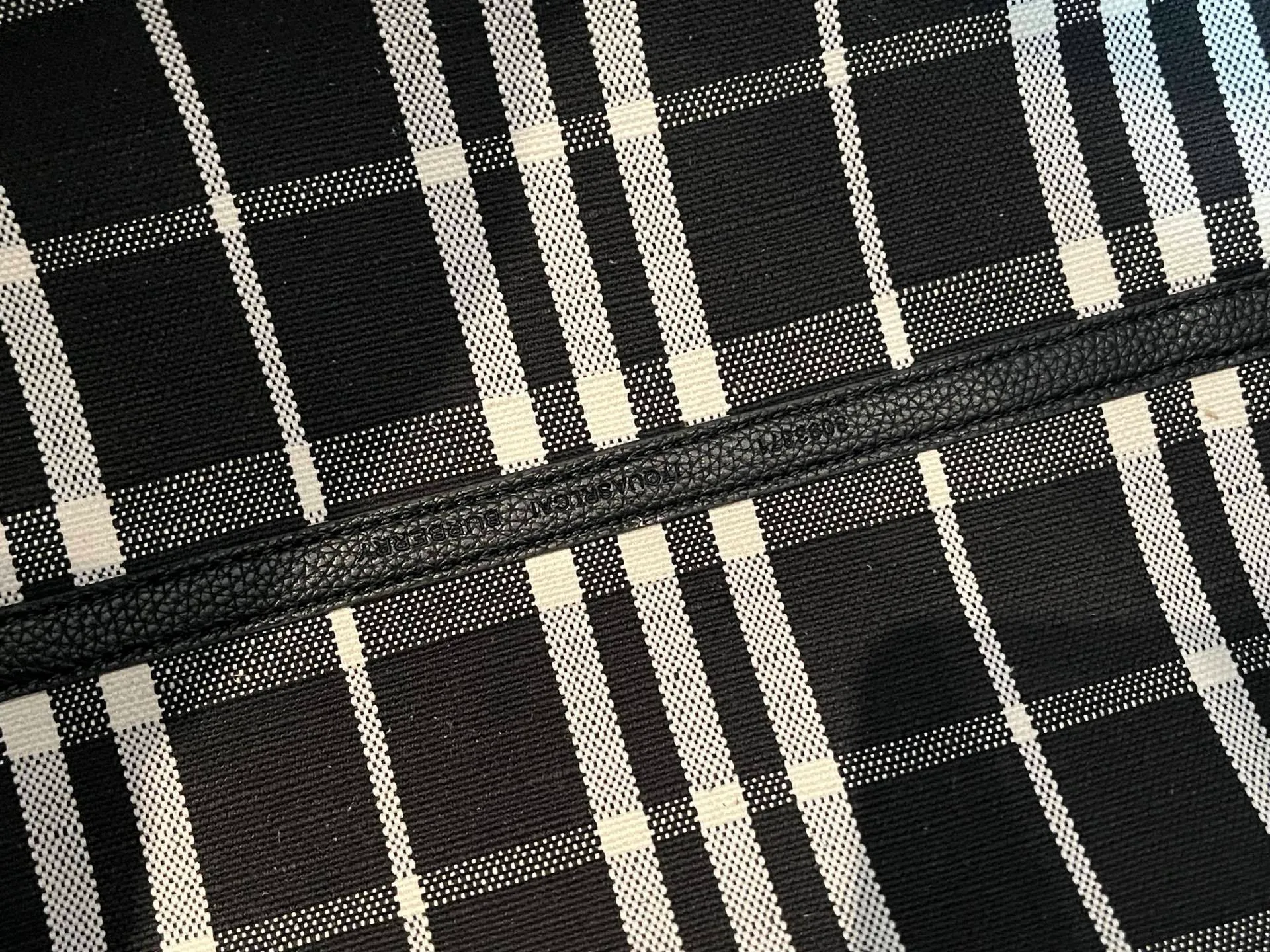 All categories Burberry women's bags (Burberry) Burberry 7201