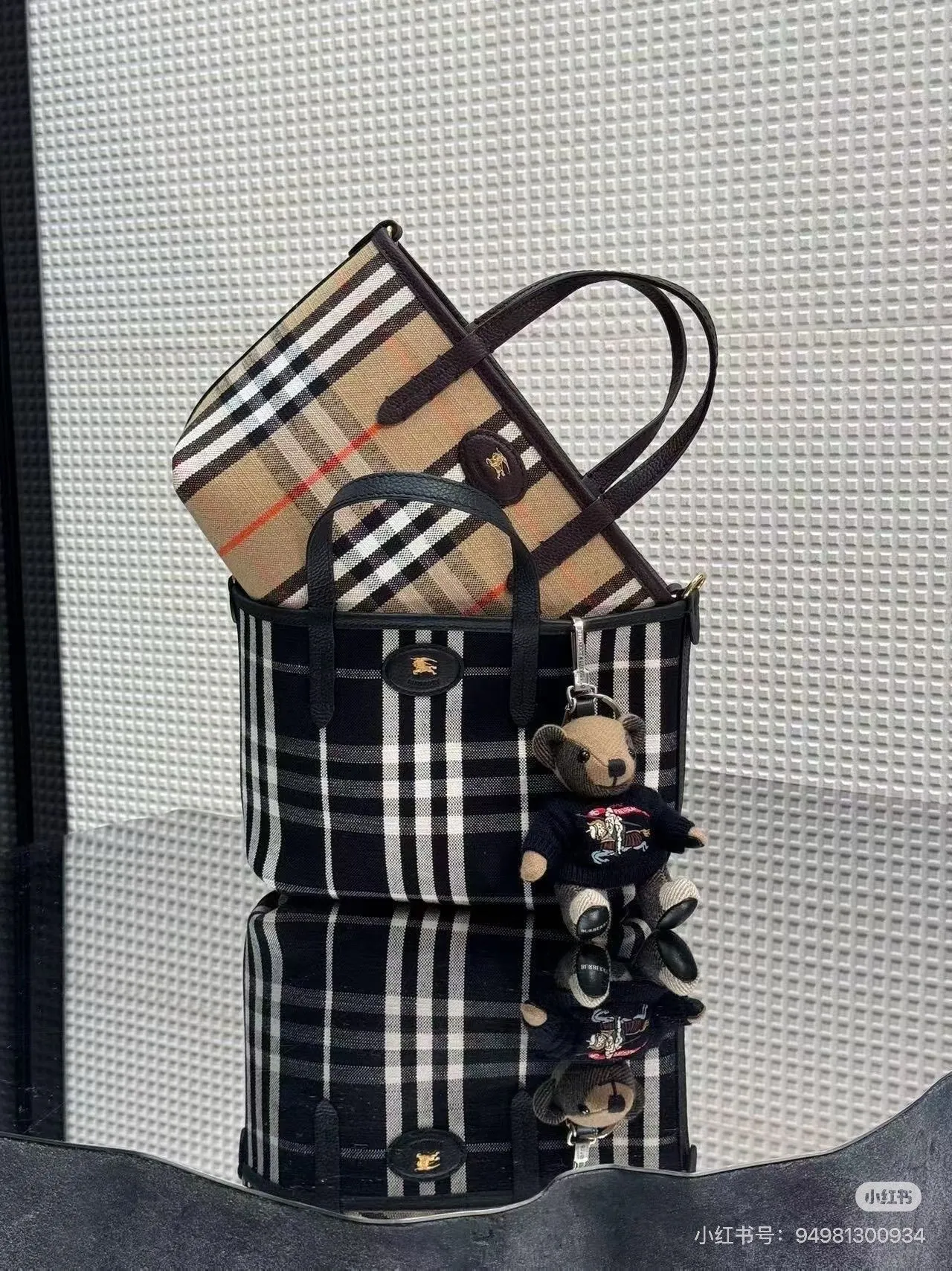 All categories Burberry women's bags (Burberry) Burberry 7201