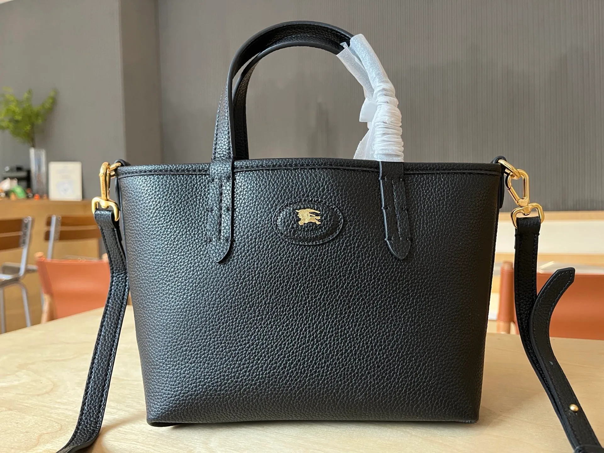 All categories Burberry women's bags (Burberry) Burberry 6271