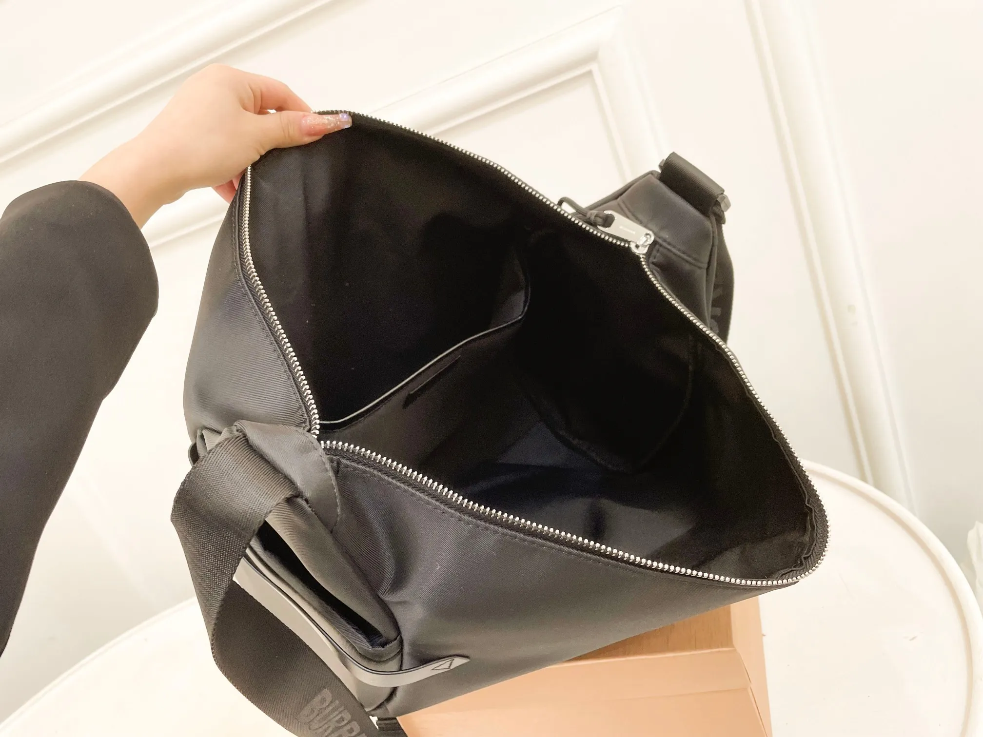 All Categories Official Website "Brand Women's Bags" Women's Bags 💙 Burberry 2023 New Burberry Crossbody Bag