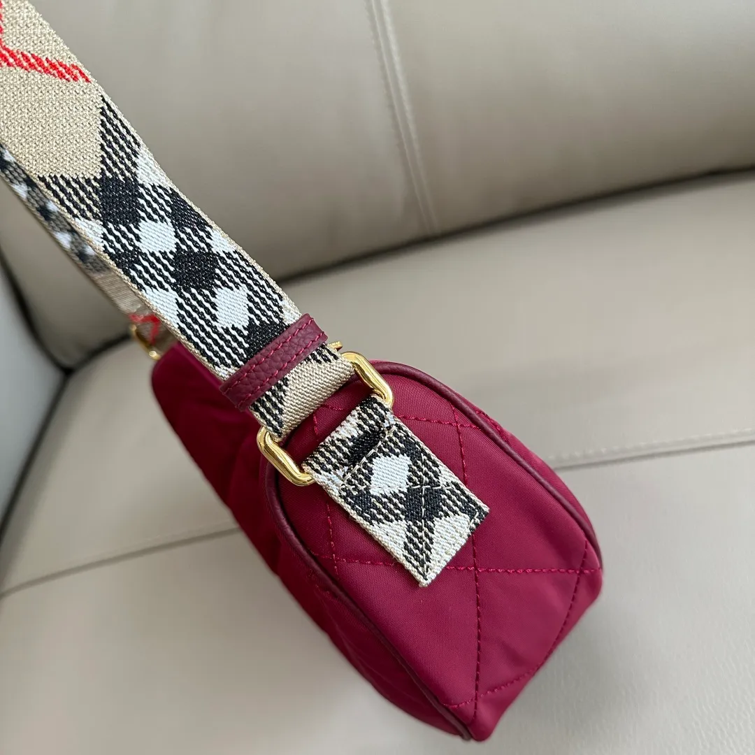 All Categories Official Website "Brand Women's Bags" Women's Bags 💙 Burberry 2025 New Burberry Underarm Bag