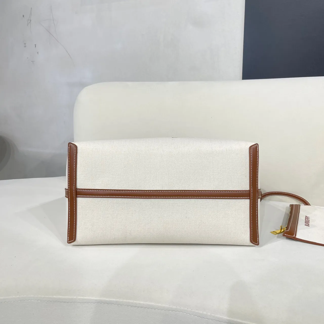 All categories Burberry women's bags (Burberry) Burberry 236