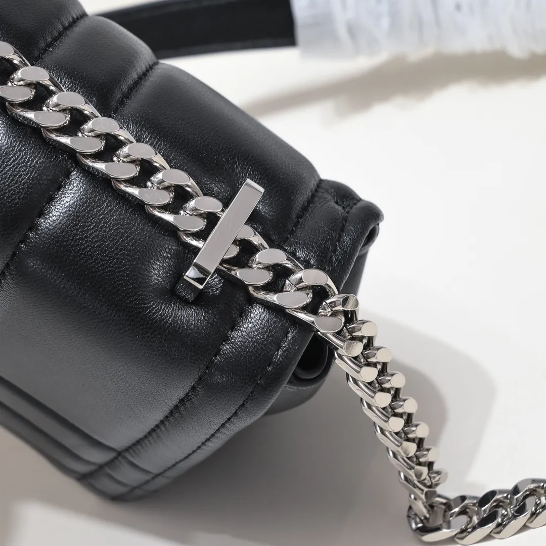 All categories Burberry women's bags (Burberry) Burberry 8378