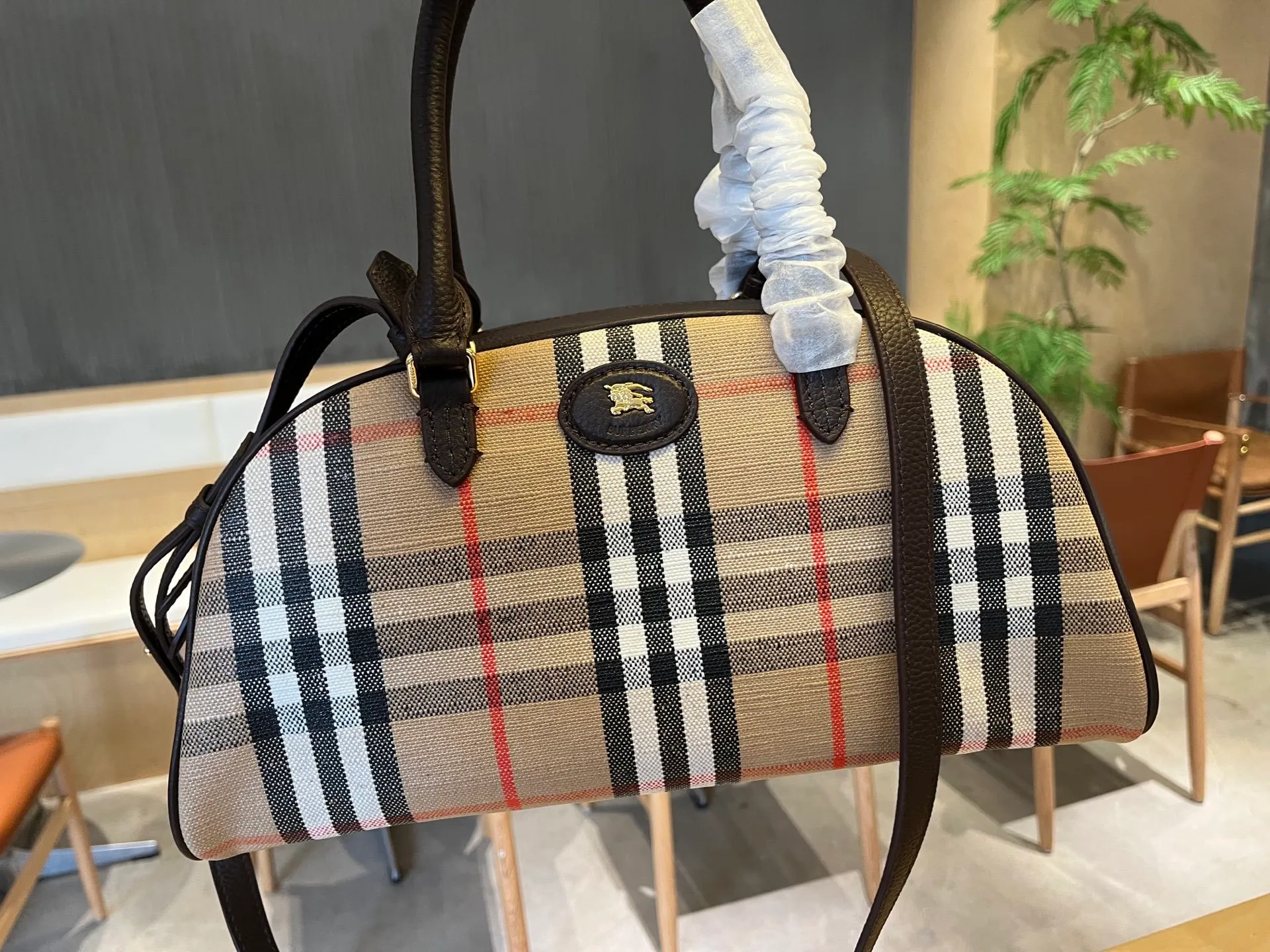 All categories Burberry women's bags (Burberry) Burberry 2458