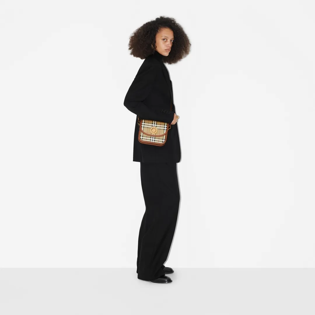 All categories Burberry women's bags (Burberry) Burberry 8375