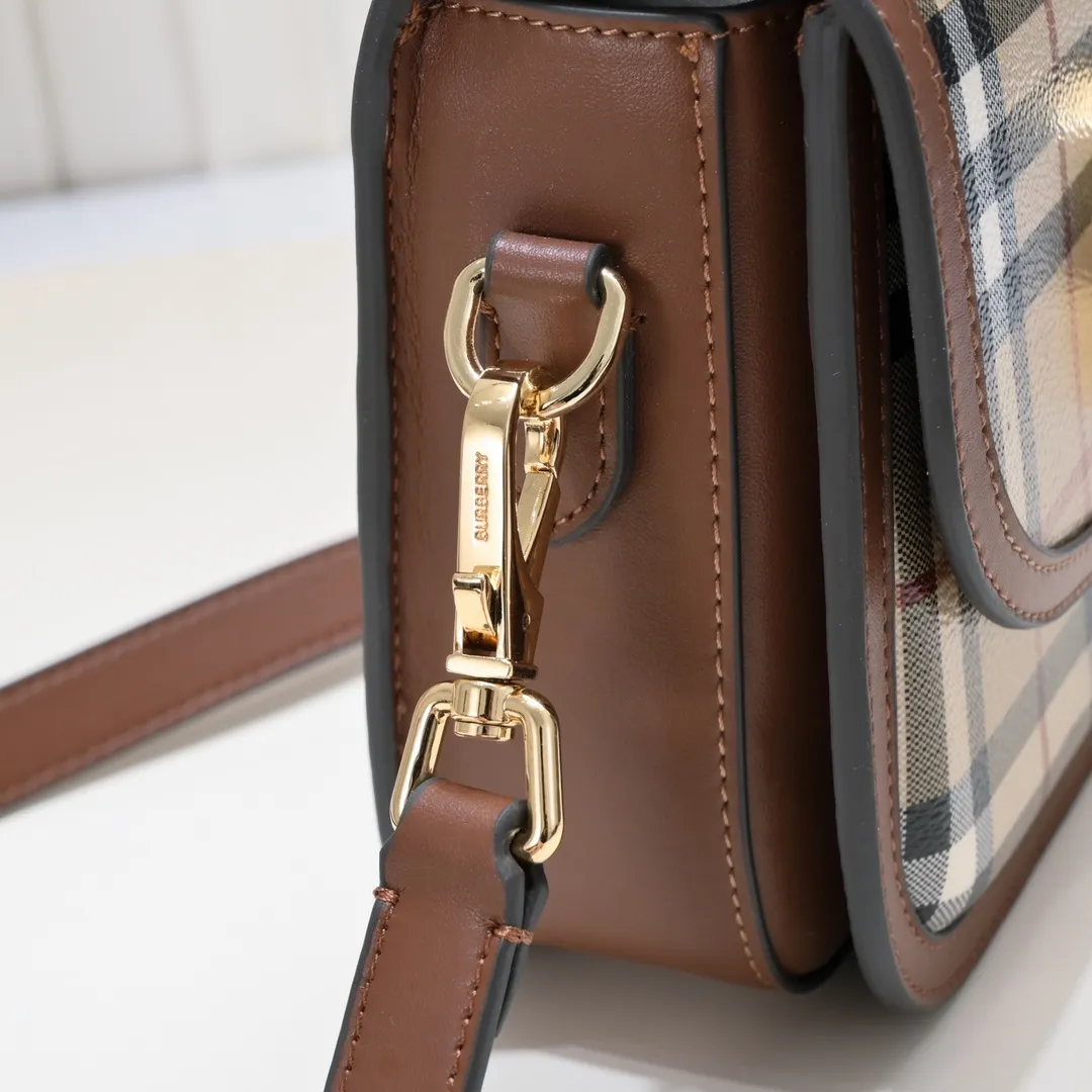 All categories Burberry women's bags (Burberry) Burberry 8375
