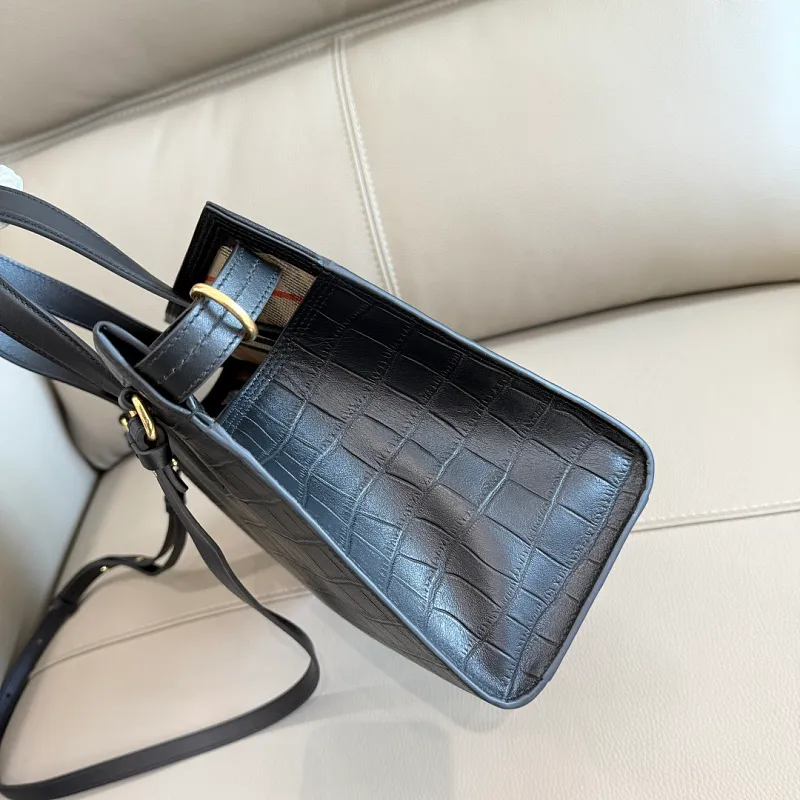 All Categories Burberry Women's Bags (Burberry) Burberry Special 3431 Crocodile Pattern
