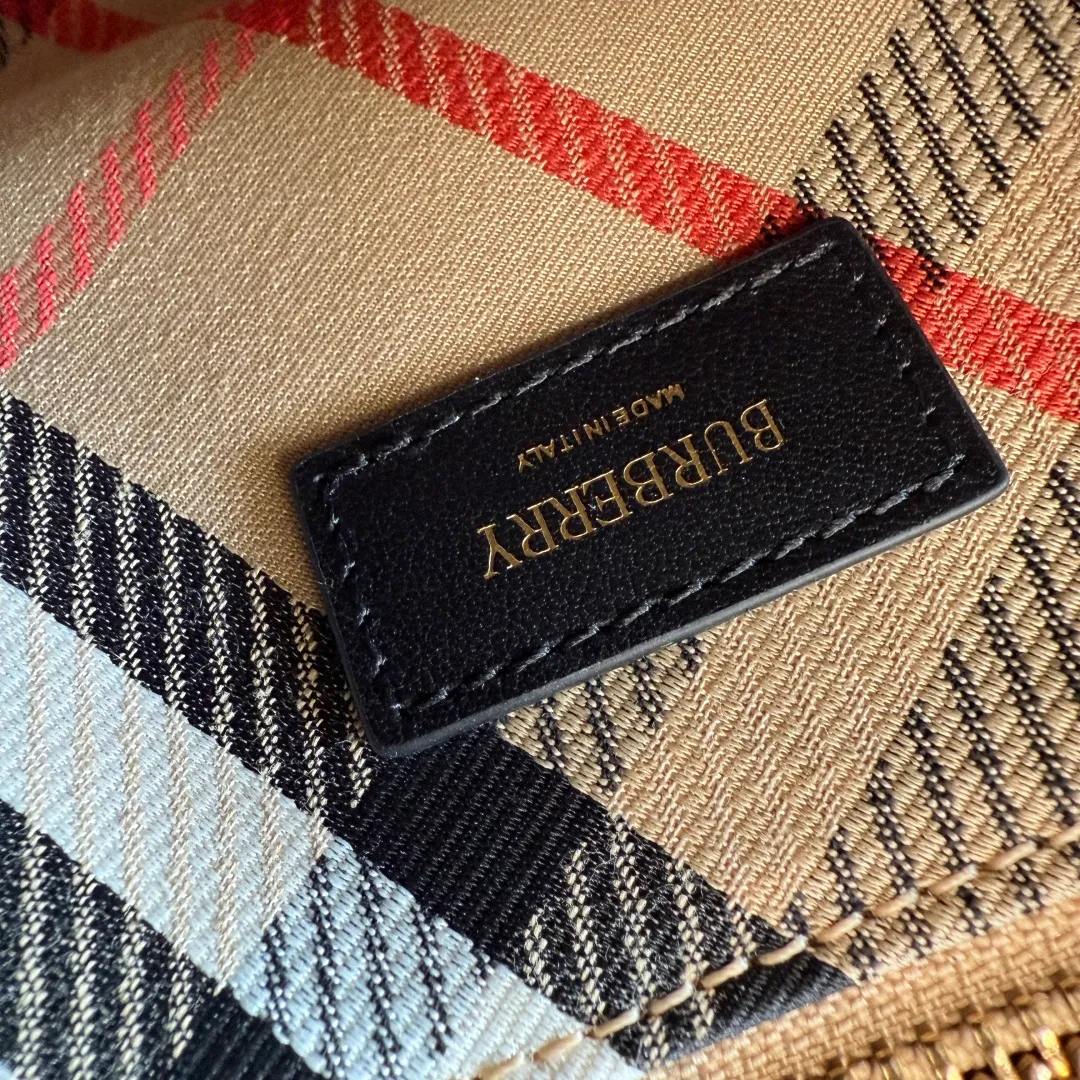 All Categories Burberry Women's Bags (Burberry) Burberry Special 3431 Crocodile Pattern