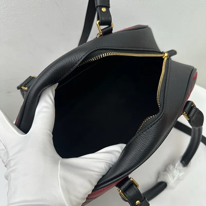 All categories Burberry women's bags (Burberry) Burberry 335