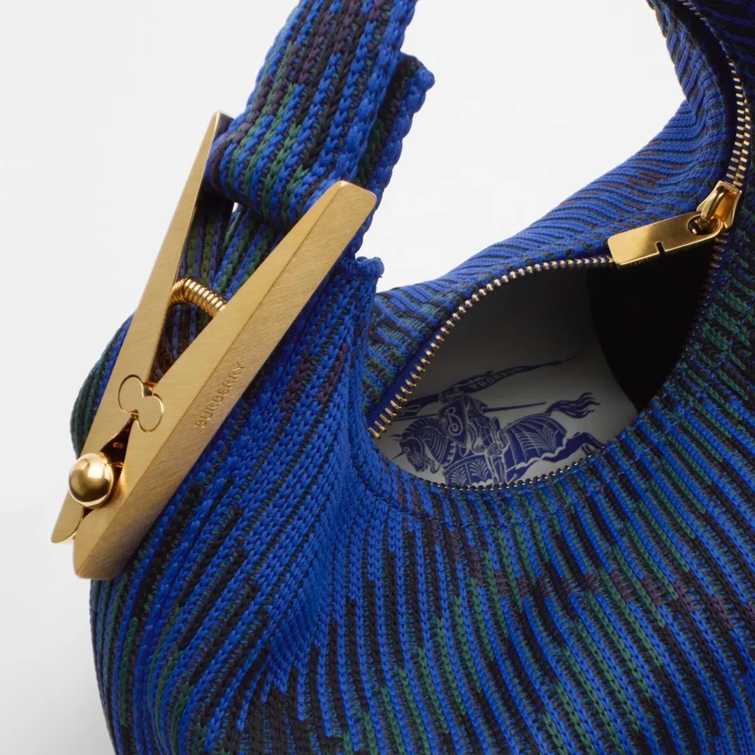 All categories Burberry women's bags (Burberry) Burberry 8382