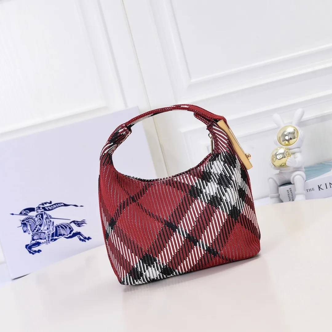 All categories Burberry women's bags (Burberry) Burberry 8382