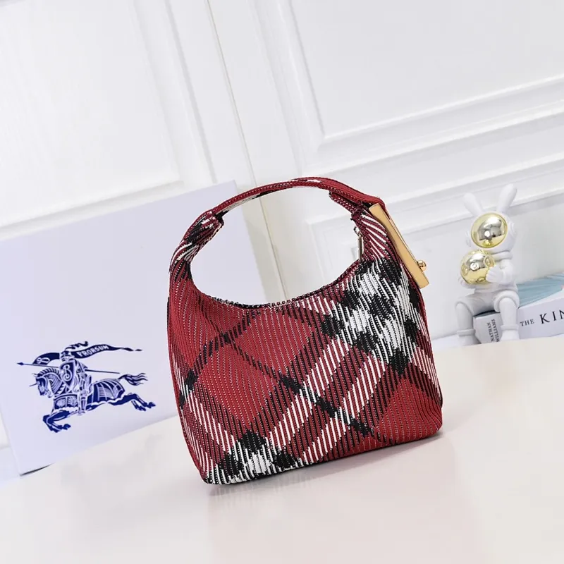 All categories Burberry women's bags (Burberry) Burberry 8382