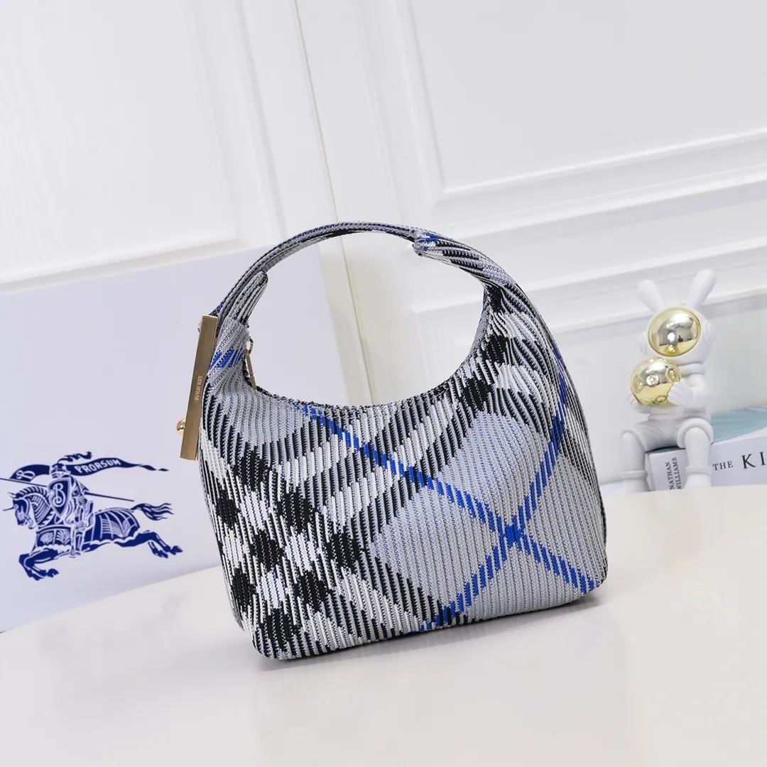 All categories Burberry women's bags (Burberry) Burberry 8382