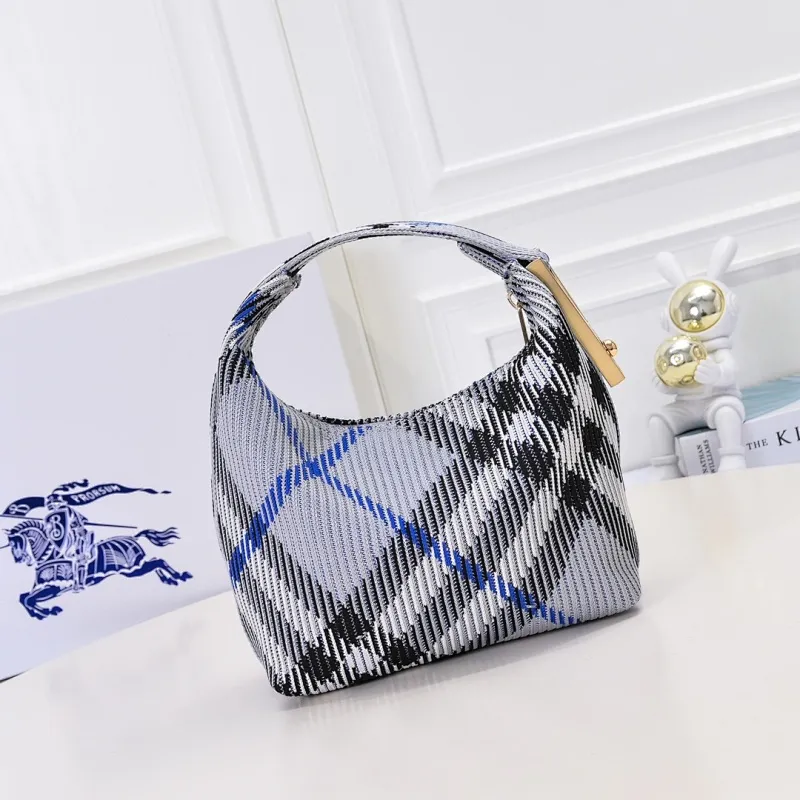 All categories Burberry women's bags (Burberry) Burberry 8382