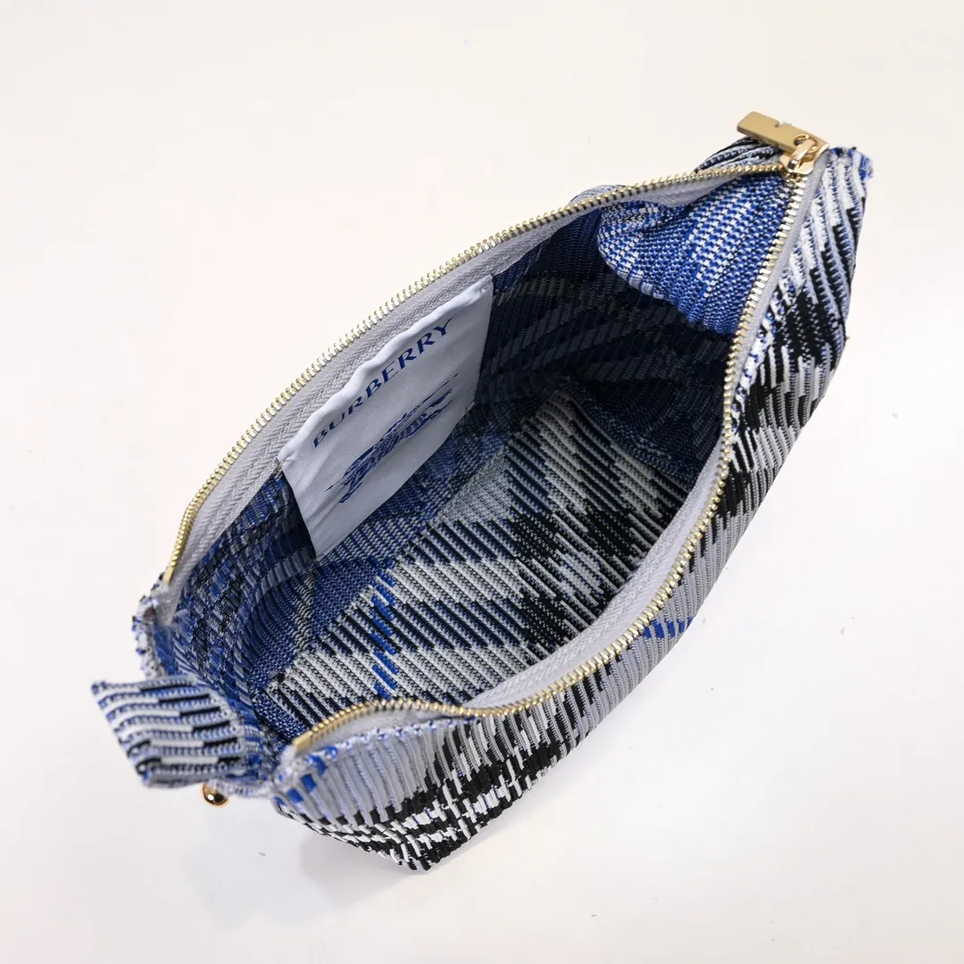 All categories Burberry women's bags (Burberry) Burberry 8382