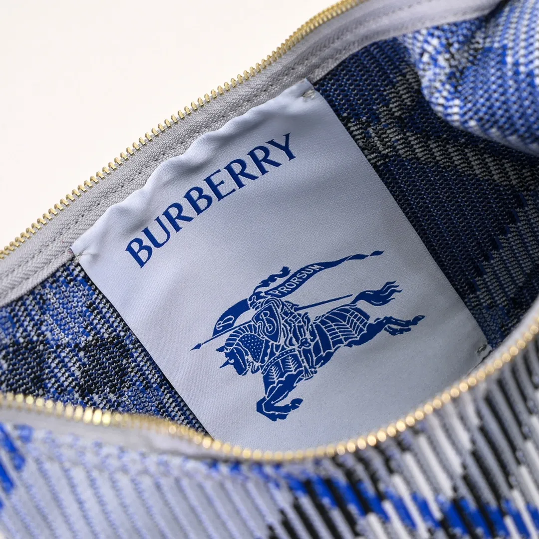 All categories Burberry women's bags (Burberry) Burberry 8382